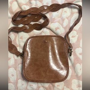 Crossbody purse